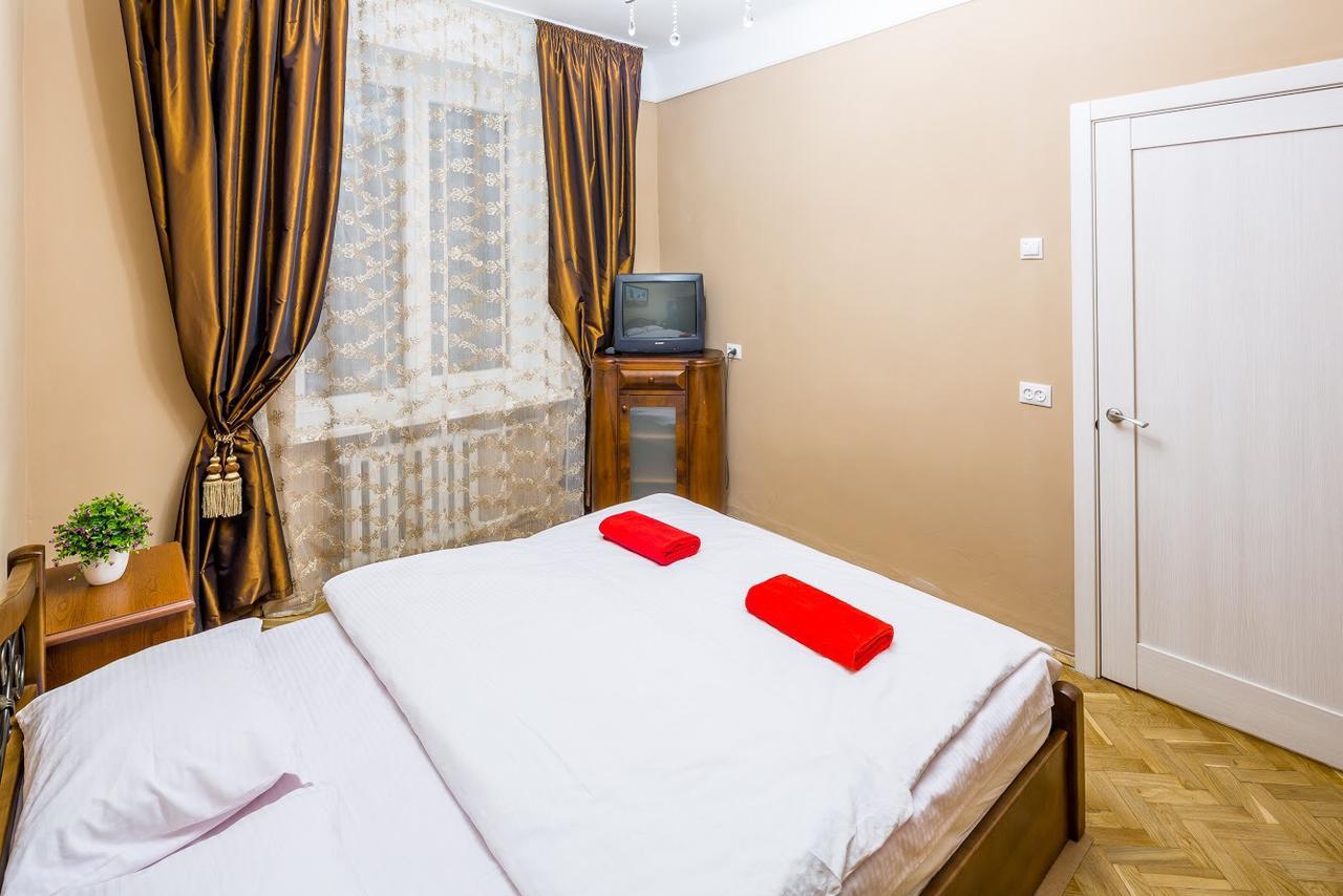 Apartments In The Center Lviv Luaran gambar